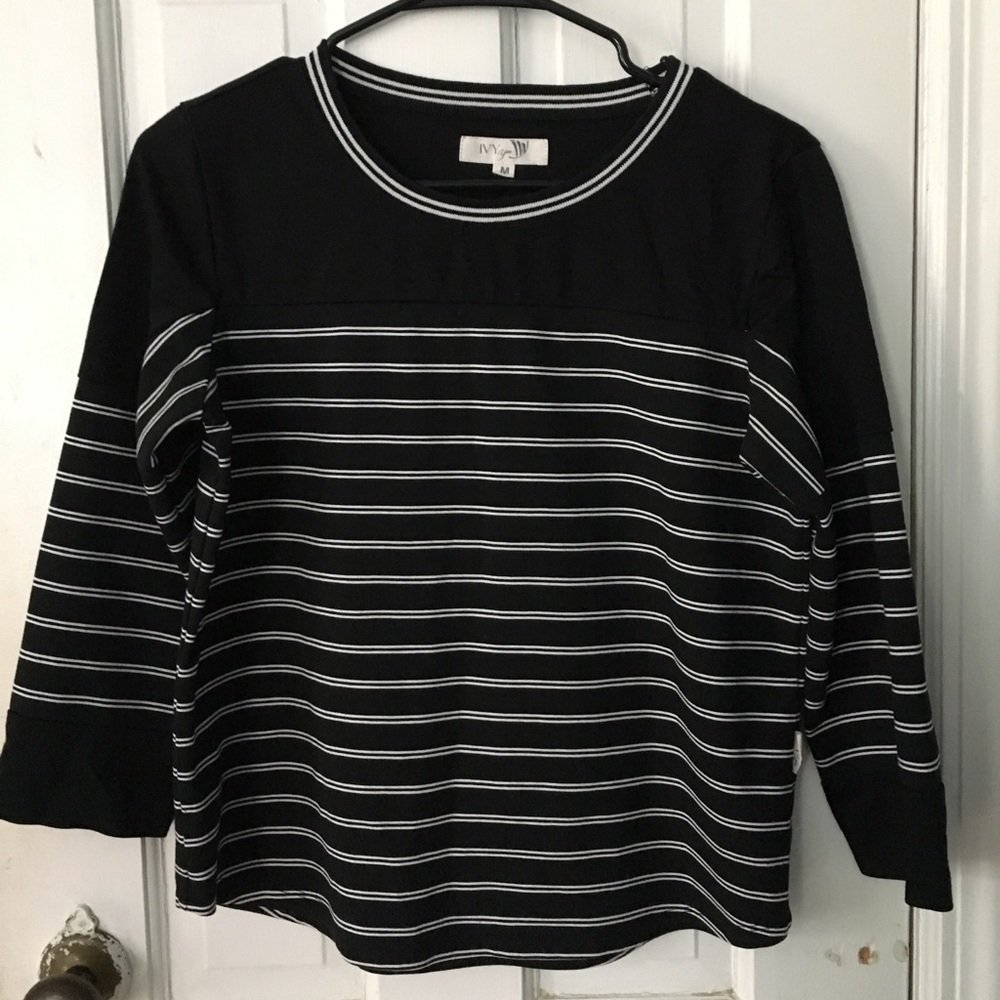 Striped black loose fit top